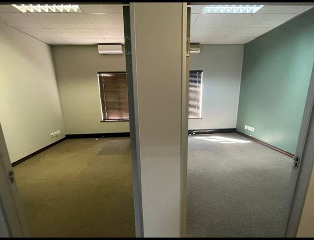BUSINESS PROPERTY TO RENT IN ELDORAIGNE